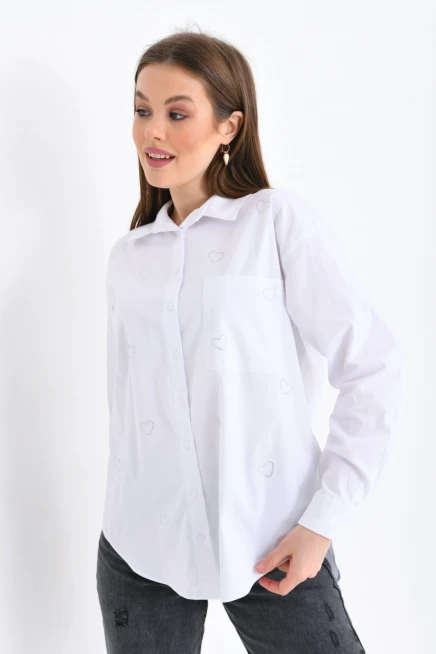 Kalp Detaylı Ekru Gömlek