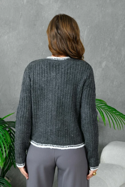 Kadın Düğme Detay Cepli Triko Hırka