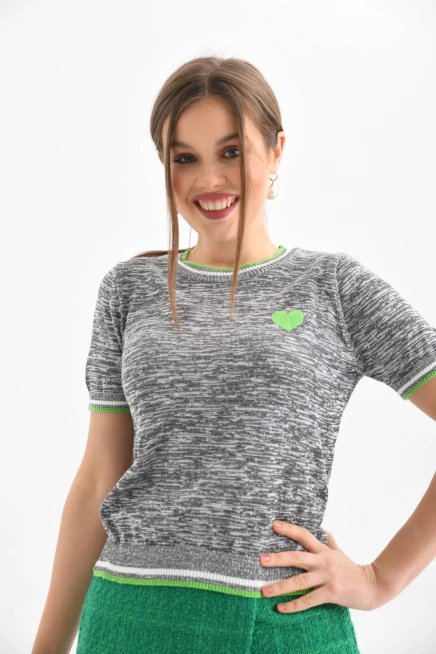 Gri-Turkuaz Kalp Desenli Kısa Kol Mevsimlik Kazak