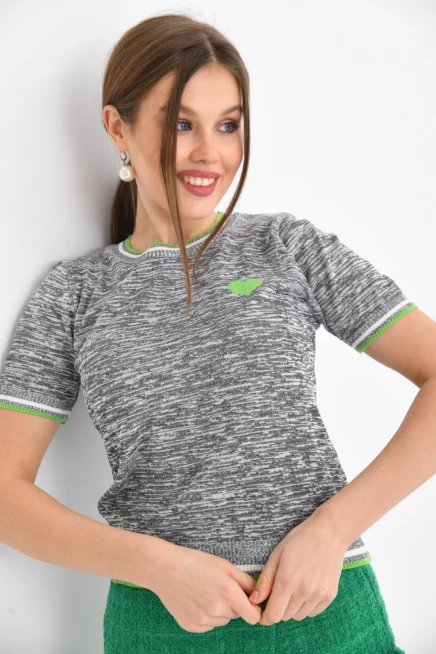 Gri-Turkuaz Kalp Desenli Kısa Kol Mevsimlik Kazak