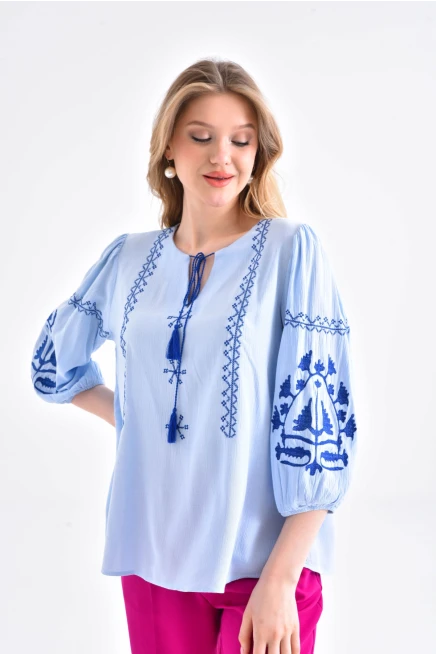Kadın Nakış İşelmeli Bağcıklı Uzun Kol Dokuma Bluz