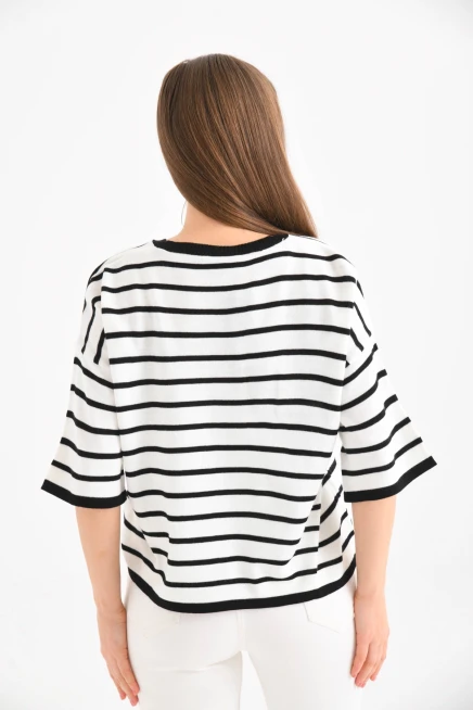 Siyah Çizgili Bisiklet Yaka Mevsimlik Salaş Triko Kazak