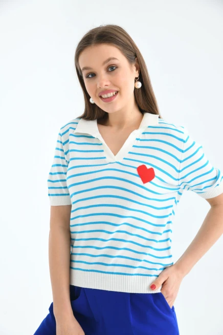 Kadın Çizgili Kalpli Mevsimlik Triko Kazak