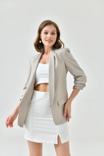 Kadın Taş Çizgili Kol Büzgülü Blazer Ceket