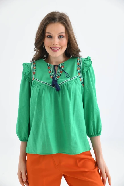 Kadın Uzun Kol Bağlama Detay Nakışlı Salaş Bluz