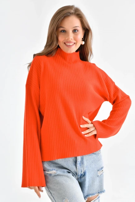 Uzun Kollu Dik Yaka Kazak