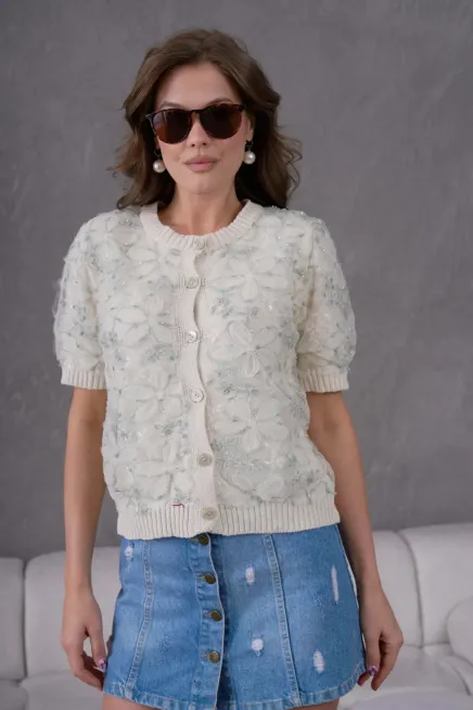 8514 Kadın %100 Pamuk Bisiklet Yaka Düğmeli Dantel Detaylı Triko Hırka