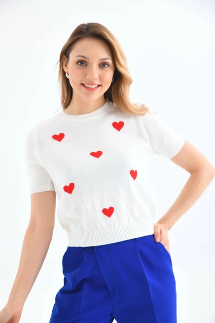 Bisiklet Yaka Kalp Desenli Mevsimlik Triko Kazak